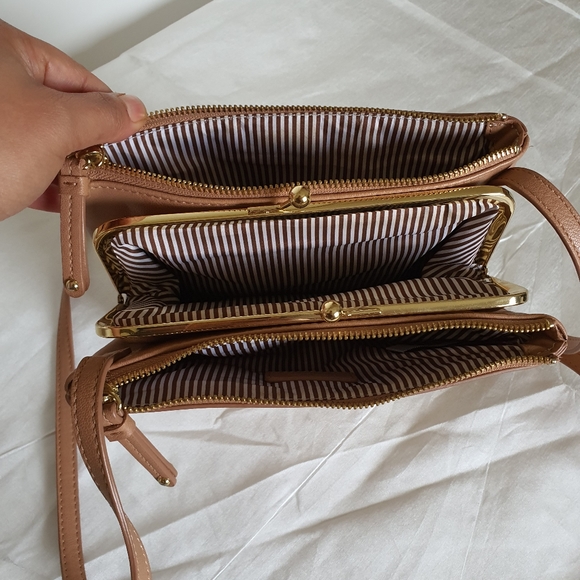 1 DAY SALE ONLY! ☆ NINE WEST Crossbody Bag LIKE new - Picture 7 of 15